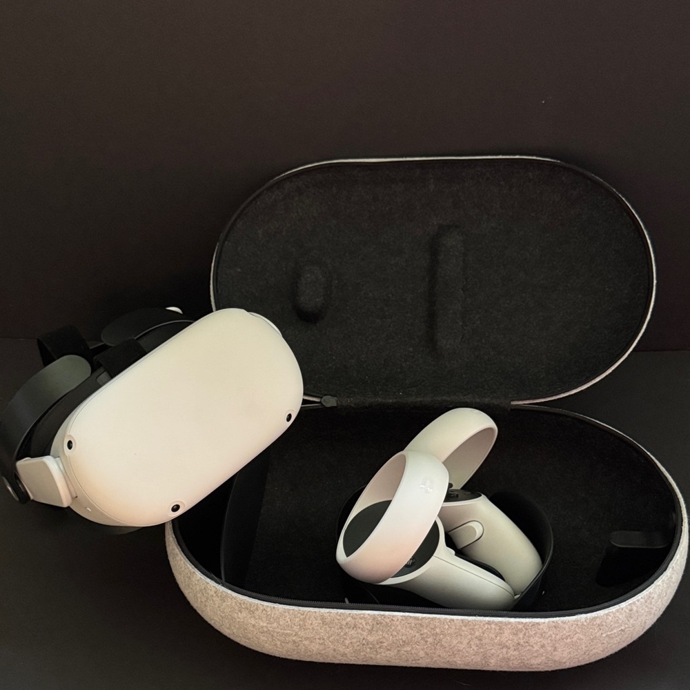 Meta Quest 2 VR Headset with Controllers - White